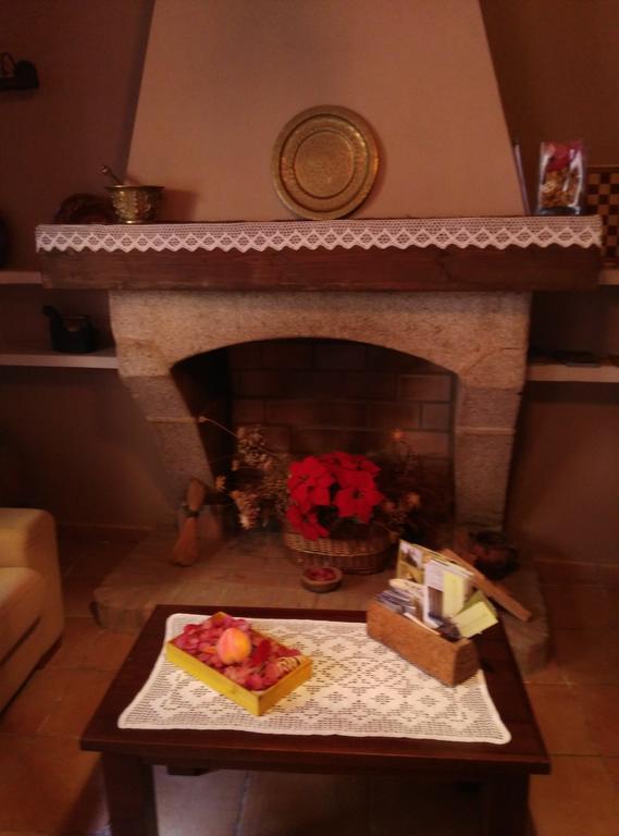 Casa Rural El Olivo Guijo de Granadilla Екстериор снимка